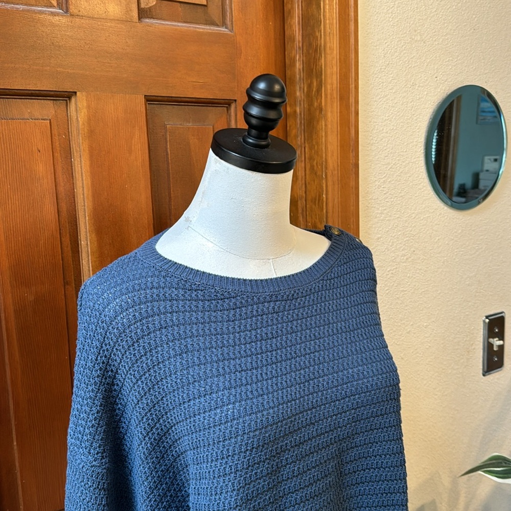 NWT Zara Crop Sweater. Size Large - Picture 8 of 11
